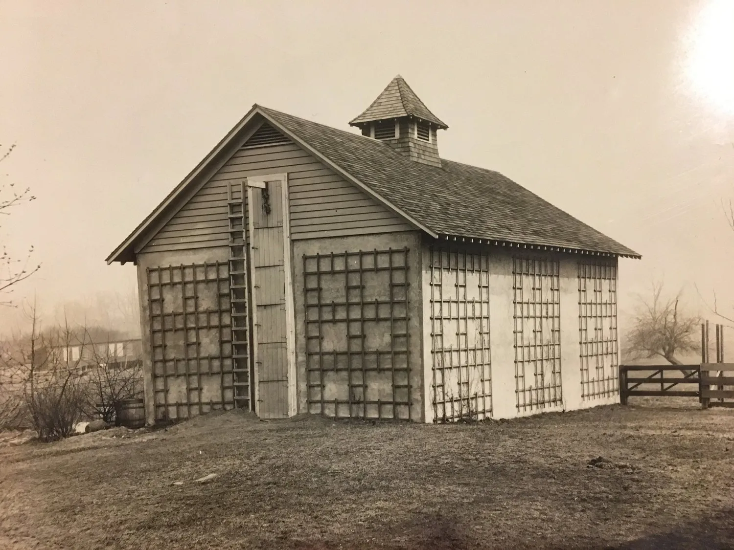The Liberty Hall ice house during production